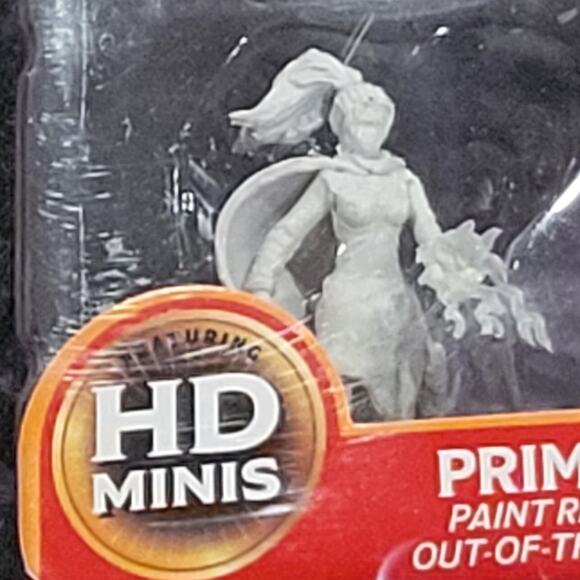 Nolzurs Marvelous Miniatures Wizkids D&D Female Human Sorcerer 70832 New - Picture 5 of 10